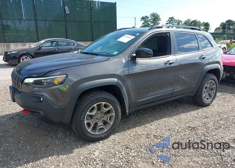 2022 Jeep Cherokee Trailhawk 4X4 z USA, uszkodzony, nr VIN 1C4PJMBX7ND546193